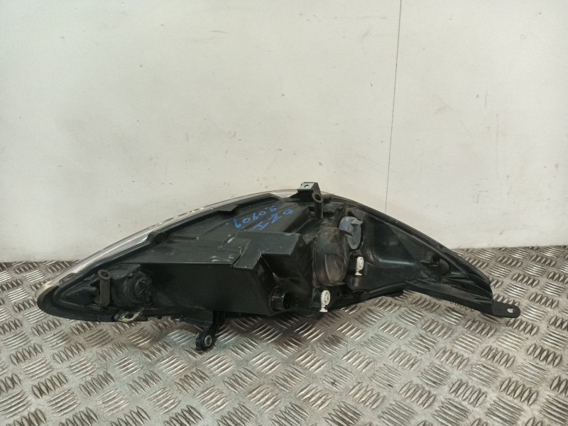 Recambio de faro izquierdo para ford ka (ru8) 1.2 referencia OEM IAM 1563832  