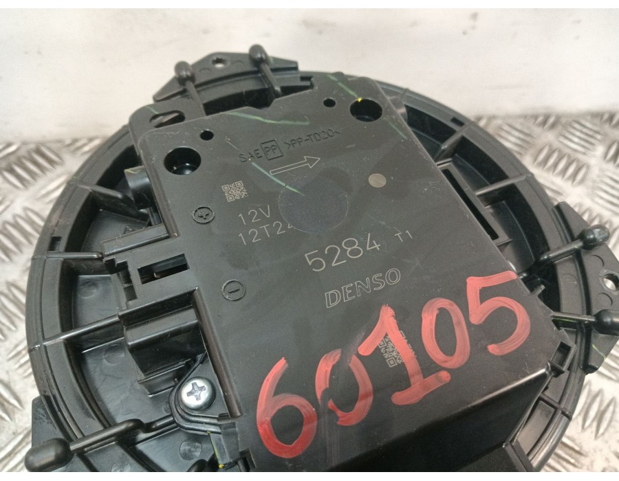 Recambio de motor calefaccion para toyota c-hr (_x1_) 1.8 hybrid (zyx10_, zyx11_) referencia OEM IAM 87103F4020  