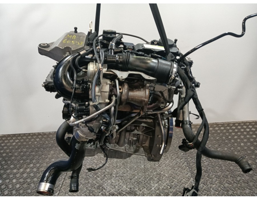 Recambio de motor completo para mercedes-benz clase a (w176) a 180 (176.042) referencia OEM IAM 270910  
