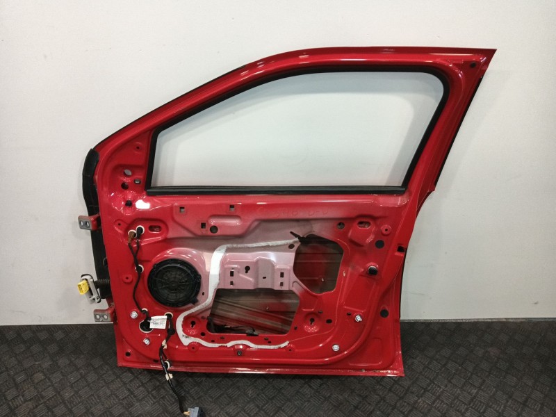 Recambio de puerta delantera derecha para citroën c4 cactus 1.2 vti 82 referencia OEM IAM 9801012880  