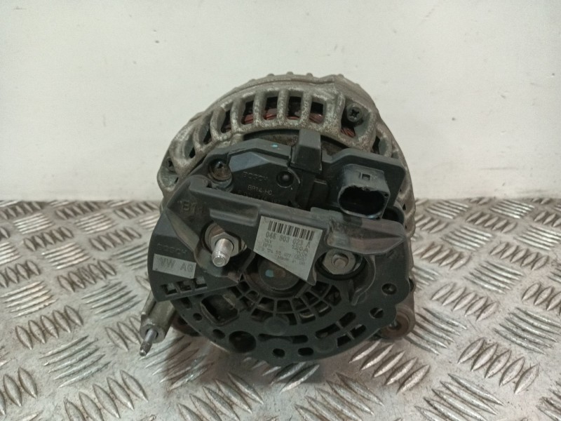 Recambio de alternador para volkswagen polo iv (9n_, 9a_) 1.4 tdi referencia OEM IAM 045903023A 0124515022 