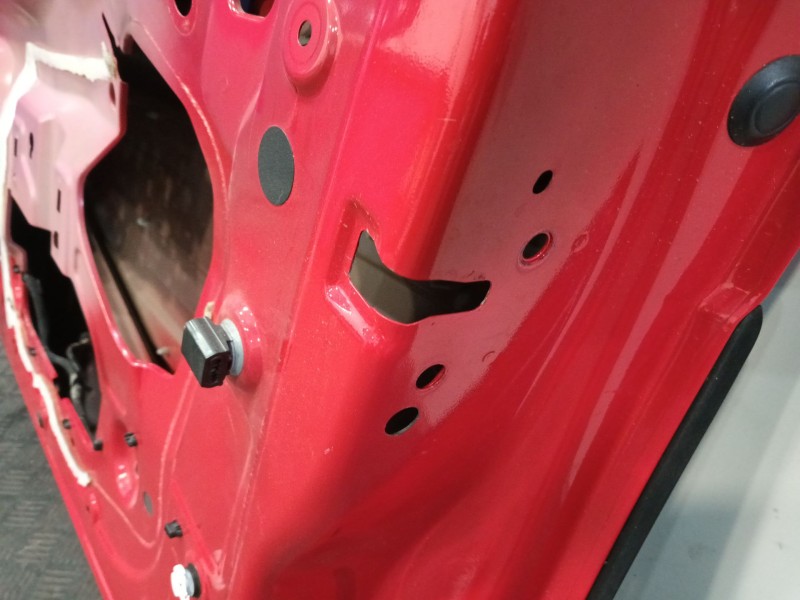 Recambio de puerta delantera derecha para citroën c4 cactus 1.2 vti 82 referencia OEM IAM 9801012880  