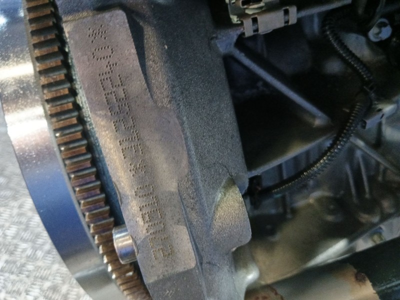 Recambio de motor completo para mercedes-benz clase a (w176) a 180 (176.042) referencia OEM IAM 270910  