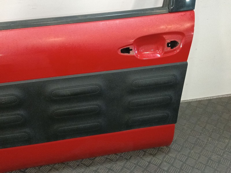 Recambio de puerta delantera izquierda para citroën c4 cactus 1.2 vti 82 referencia OEM IAM 9801012980  