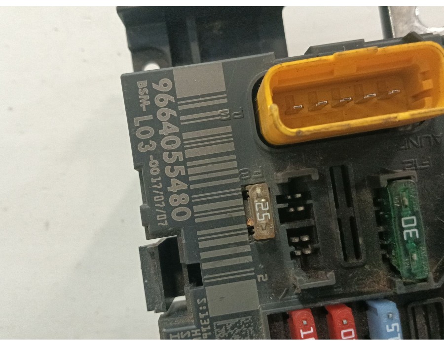 Recambio de caja reles / fusibles para citroën c3 i (fc_, fn_) 1.4 hdi referencia OEM IAM 9664055480  