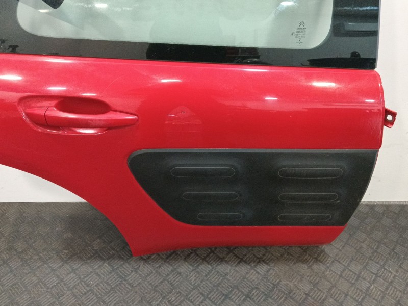Recambio de puerta trasera derecha para citroën c4 cactus 1.2 vti 82 referencia OEM IAM 9801070080  