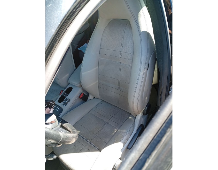 Recambio de asiento delantero izquierdo para mercedes-benz clase a (w176) a 180 (176.042) referencia OEM IAM A1769104800  