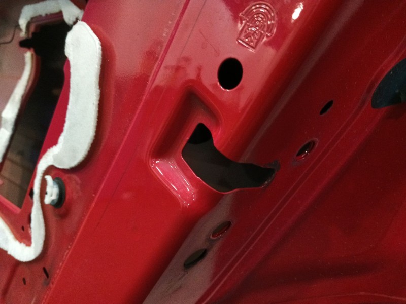 Recambio de puerta trasera derecha para citroën c4 cactus 1.2 vti 82 referencia OEM IAM 9801070080  