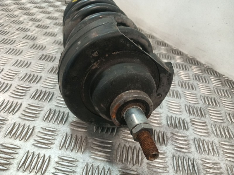 Recambio de amortiguador delantero izquierdo para nissan primastar (x..) referencia OEM IAM 8200728279 03071000767 