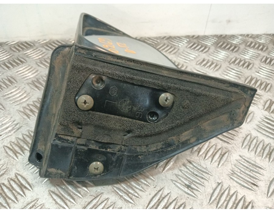 Recambio de retrovisor izquierdo para suzuki vitara cabrio (et) 2.0 hdi (se 420hdi) referencia OEM IAM 2836L  