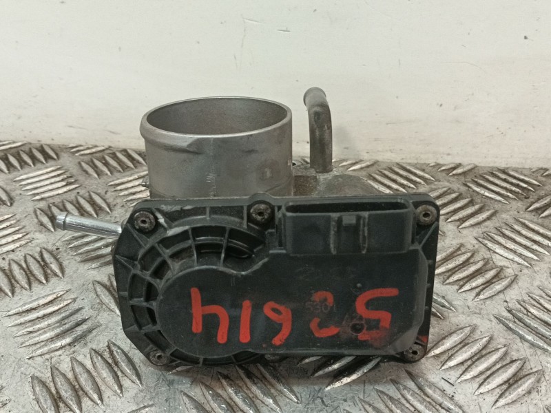 Recambio de caja mariposa para kia sportage referencia OEM IAM 351002B300  