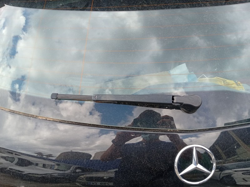 Recambio de brazo limpia trasero para mercedes-benz clase a (w176) a 180 (176.042) referencia OEM IAM 1768200544  
