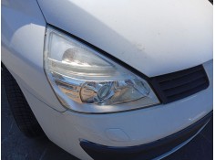 Recambio de faro derecho para renault espace iv (jk0/1_) 2.2 dci (jk0h) referencia OEM IAM 7701053976  