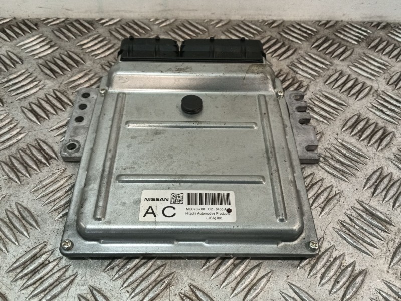 Recambio de centralita motor uce para nissan pathfinder iii (r51) 4.0 4wd referencia OEM IAM MEC70700  
