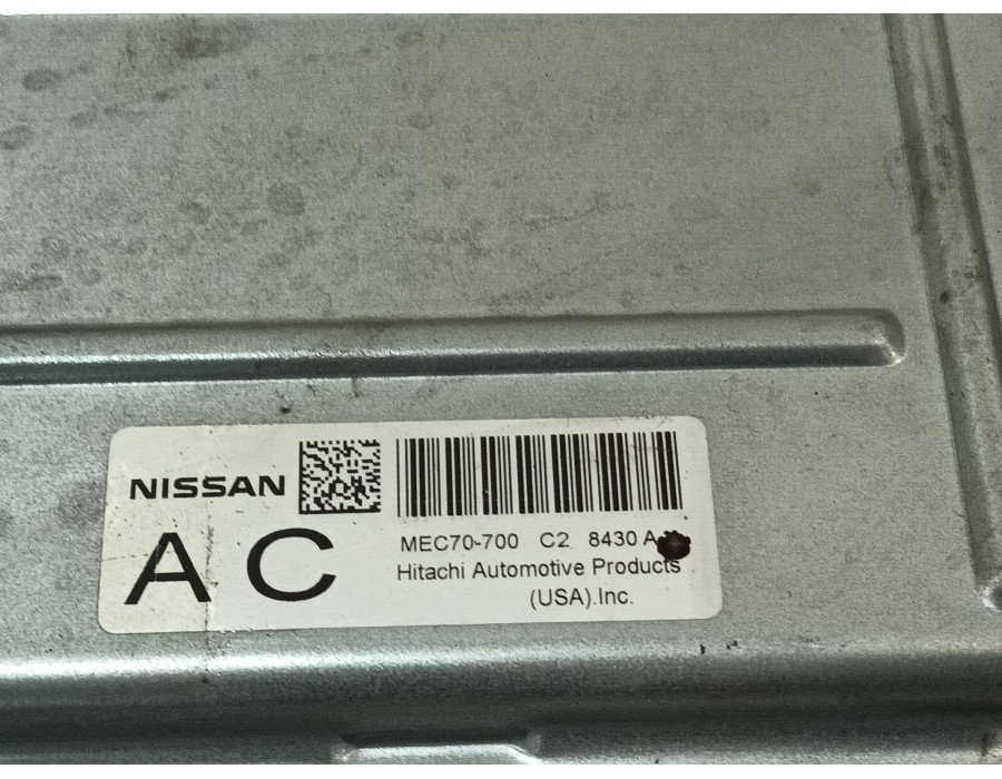 Recambio de centralita motor uce para nissan pathfinder iii (r51) 4.0 4wd referencia OEM IAM MEC70700  