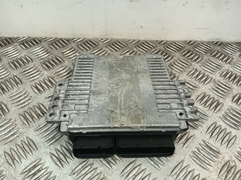 Recambio de centralita motor uce para nissan pathfinder iii (r51) 4.0 4wd referencia OEM IAM MEC70700  