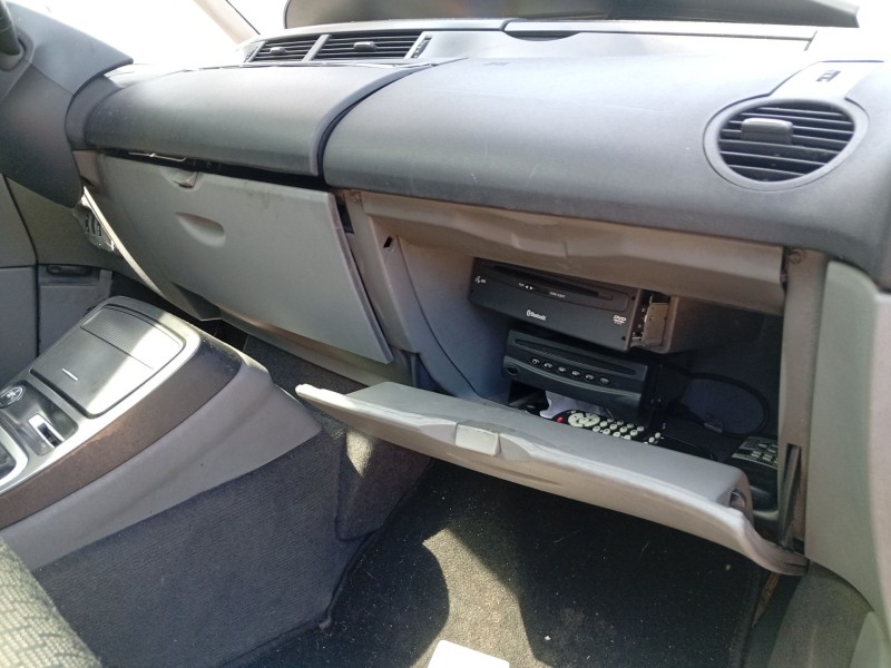 Recambio de guantera para renault espace iv (jk0/1_) 2.2 dci (jk0h) referencia OEM IAM 7701054405 7701207620 