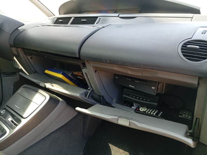 Recambio de guantera para renault espace iv (jk0/1_) 2.2 dci (jk0h) referencia OEM IAM 7701054405 7701207620 