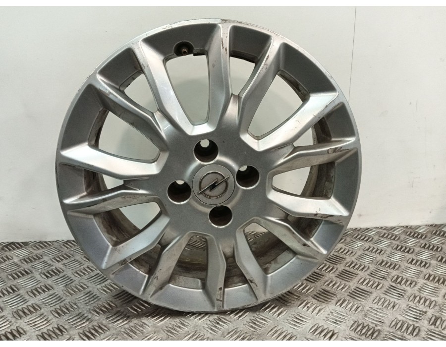 Recambio de llanta para opel corsa d (s07) 1.4 (l08, l68) referencia OEM IAM 13276451  
