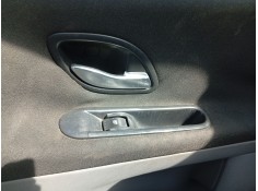 Recambio de mando elevalunas trasero derecho para renault espace iv (jk0/1_) 2.2 dci (jk0h) referencia OEM IAM 8200220507  