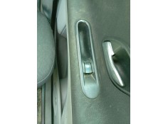 Recambio de mando elevalunas trasero izquierdo para renault espace iv (jk0/1_) 2.2 dci (jk0h) referencia OEM IAM 8200220507  