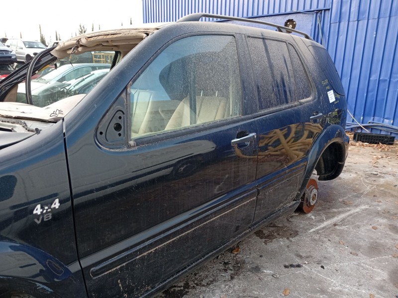 Recambio de puerta delantera izquierda para mercedes-benz clase m (w163) referencia OEM IAM A1637201505  