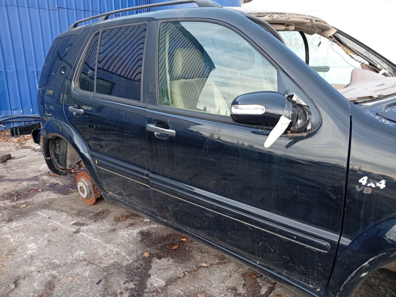 Recambio de puerta delantera derecha para mercedes-benz clase m (w163) referencia OEM IAM A1637201605  
