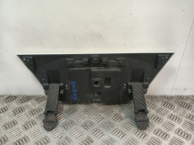 Recambio de rejilla delantera para maxus edeliver 3 furgoneta electric referencia OEM IAM   