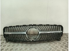 Recambio de rejilla delantera para mercedes-benz clase a (w176) a 180 (176.042) referencia OEM IAM A1768881760  