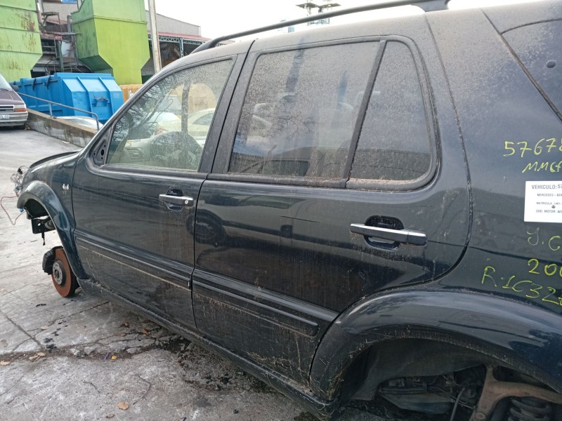 Recambio de puerta trasera izquierda para mercedes-benz clase m (w163) referencia OEM IAM 1637301505  