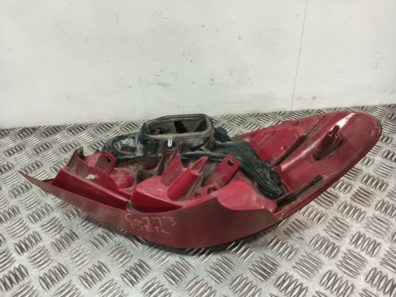 Recambio de piloto trasero derecho para peugeot 207/207+ (wa_, wc_) 1.4 referencia OEM IAM 9686565980 968656598000 