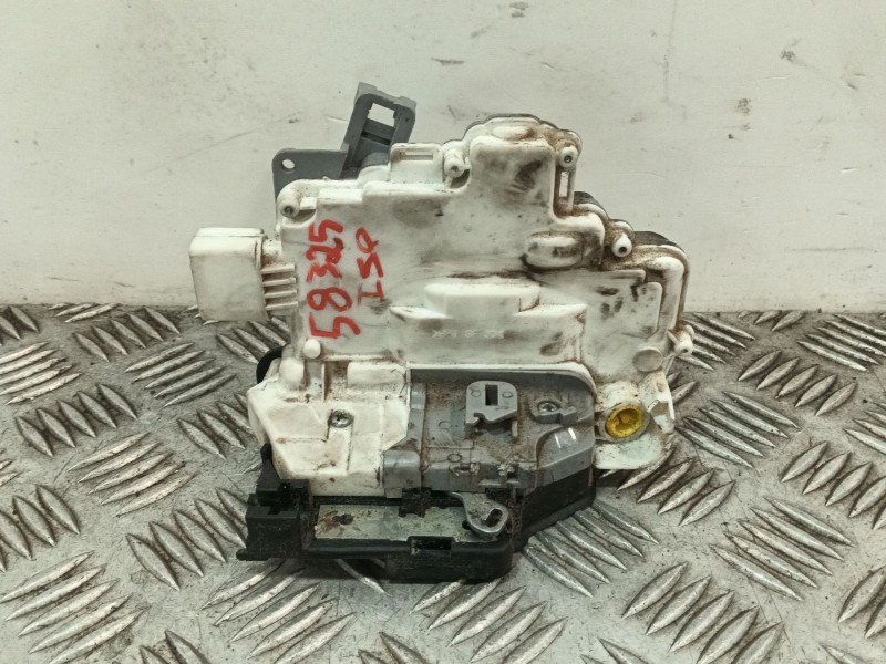 Recambio de cerradura puerta delantera izquierda para audi a4 allroad quattro (8k) referencia OEM IAM   