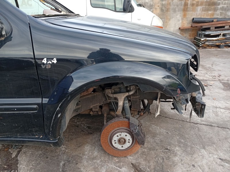 Recambio de aleta delantera derecha para mercedes-benz clase m (w163) referencia OEM IAM A1638801406  