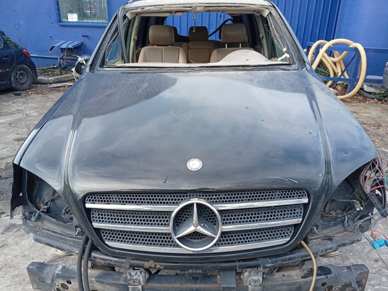Recambio de capot para mercedes-benz clase m (w163) referencia OEM IAM 1638800257  