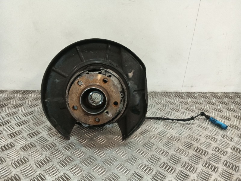 Recambio de mangueta trasera izquierda para bmw x5 (e53) referencia OEM IAM   