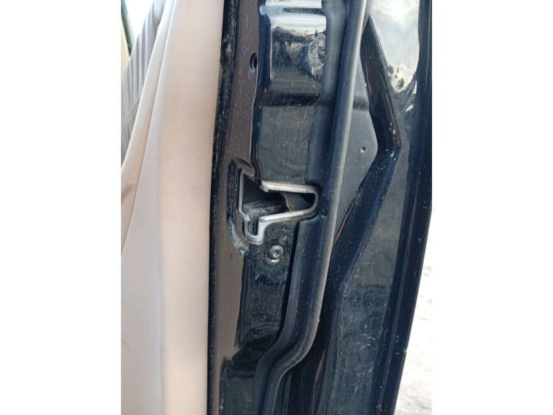 Recambio de cerradura puerta delantera derecha para mercedes-benz clase m (w163) referencia OEM IAM A1637201235  
