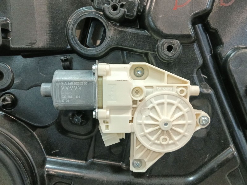 Recambio de elevalunas delantero derecho para mercedes-benz clase a (w176) a 180 (176.042) referencia OEM IAM A1667200435  
