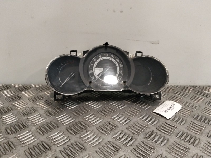 Recambio de cuadro instrumentos para citroën c3 1.6 16v hdi referencia OEM IAM A2c53385740 98041181XT 