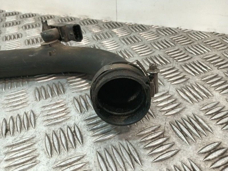 Recambio de tubo para citroën c4 cactus 1.2 vti 82 referencia OEM IAM 8200527670  