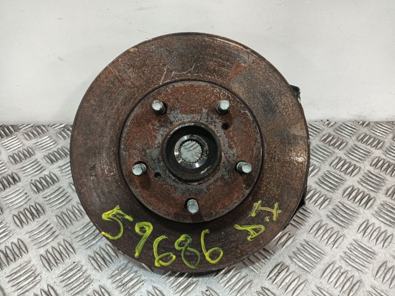 Recambio de mangueta delantera izquierda para toyota auris (_e15_) 1.6 (zre151_) referencia OEM IAM   
