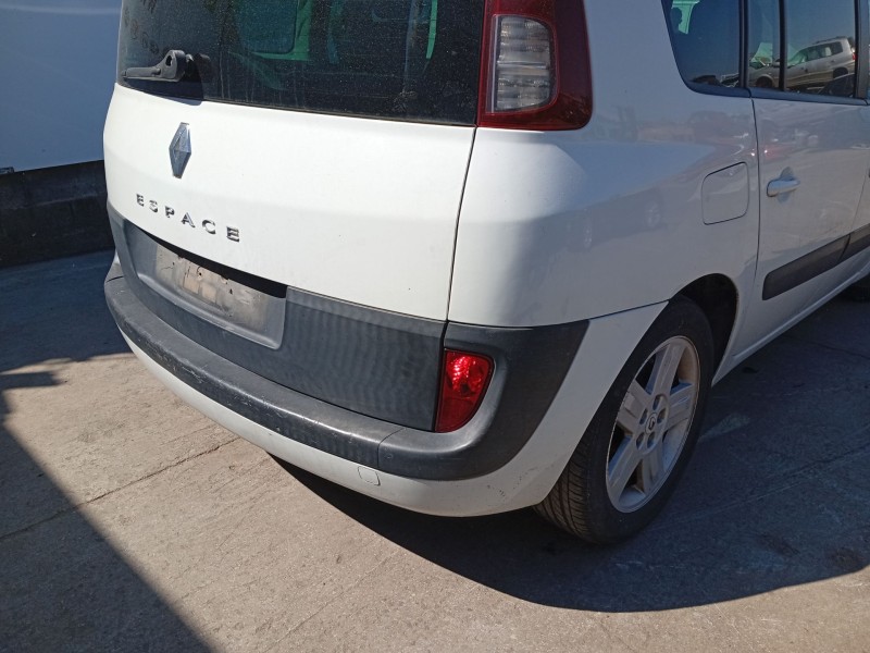 Recambio de paragolpes trasero para renault espace iv (jk0/1_) 2.2 dci (jk0h) referencia OEM IAM 7701207364  