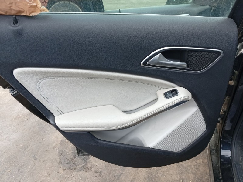 Recambio de elevalunas trasero izquierdo para mercedes-benz clase a (w176) a 180 (176.042) referencia OEM IAM 1767303800  