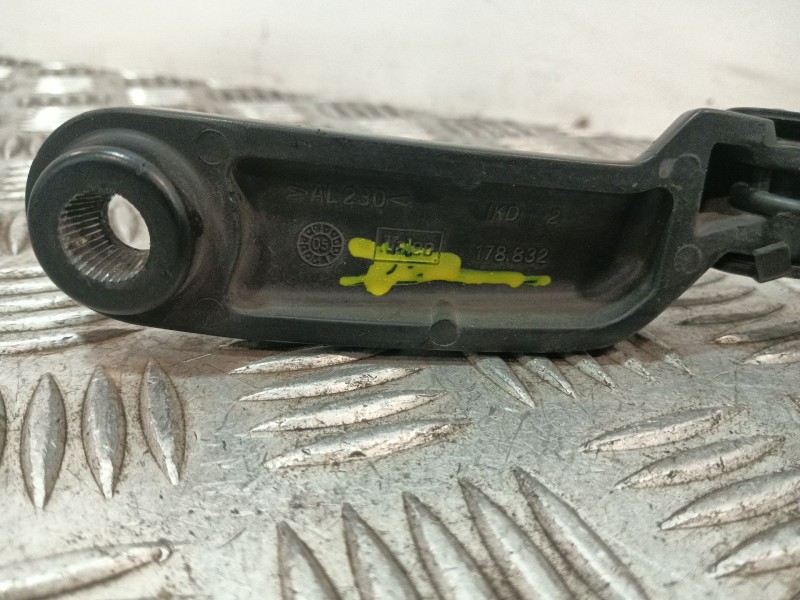 Recambio de brazo limpia delantero izquierdo para audi q7 (4l) 3.0 v6 24v tdi referencia OEM IAM 4L1955407A  