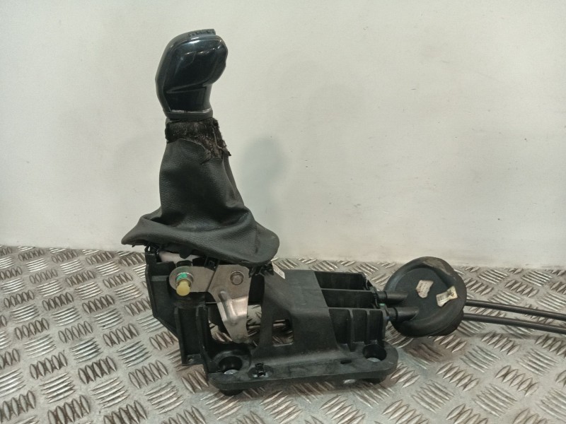 Recambio de palanca cambio para citroën c4 cactus 1.2 vti 82 referencia OEM IAM 9683711580  