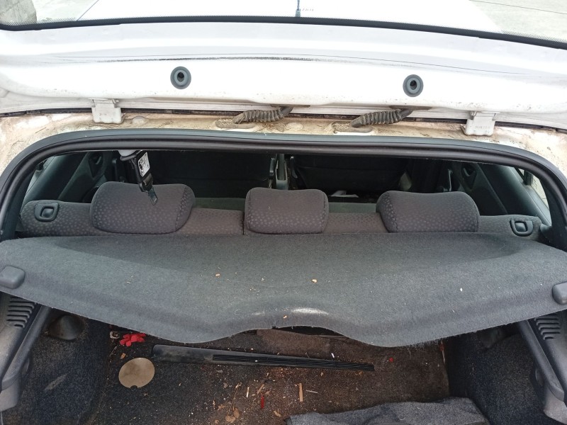 Recambio de bandeja trasera para renault clio ii (bb_, cb_) 1.5 dci (b/cb3m) referencia OEM IAM 29199836738  