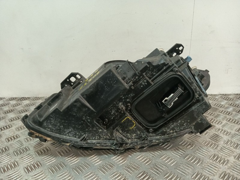 Recambio de faro derecho para mercedes-benz clase a (w176) a 180 (176.042) referencia OEM IAM A1769069000  