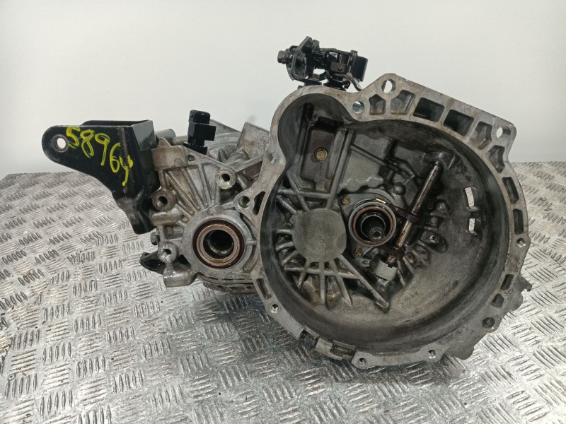 Recambio de caja cambios para hyundai matrix (fc) 1.6 referencia OEM IAM J51873  