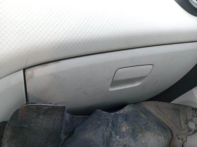 Recambio de guantera para mercedes-benz clase a (w176) a 180 (176.042) referencia OEM IAM 17668086009H68  