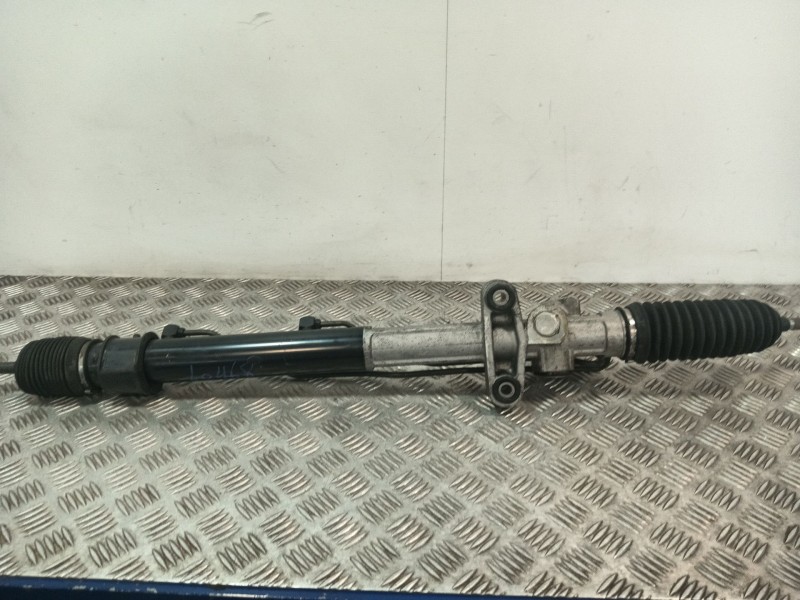 Recambio de cremallera direccion para ssangyong rodius i 2.7 xdi referencia OEM IAM 4050021000  