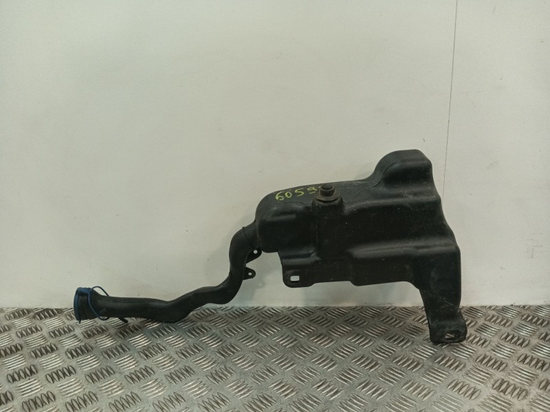 Recambio de deposito limpia para mercedes-benz clase a (w176) a 180 (176.042) referencia OEM IAM A2468690020  
